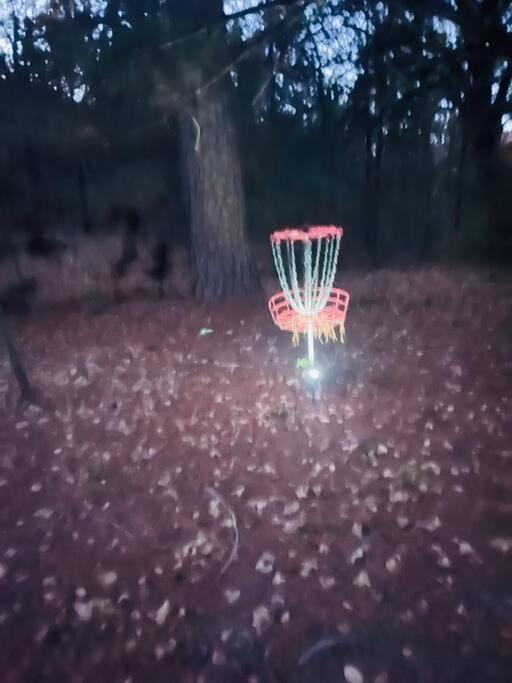 Bastrop Tiny Disc Golf Retreat Villa Exterior photo