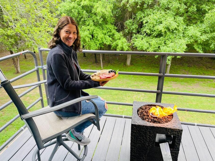 Bastrop Tiny Disc Golf Retreat Villa Exterior photo