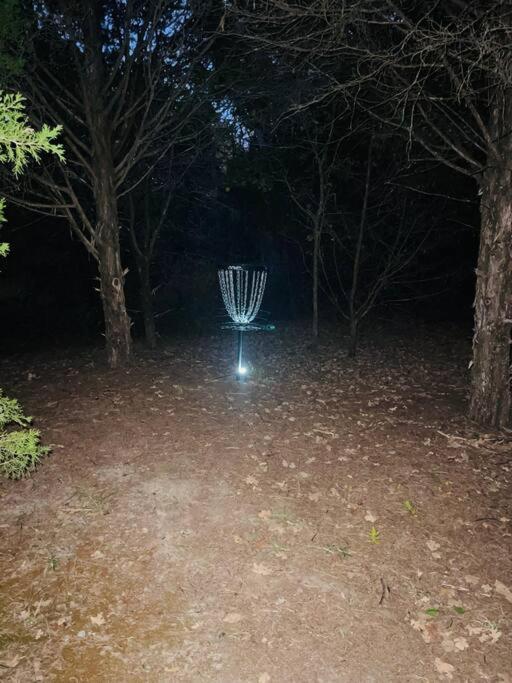 Bastrop Tiny Disc Golf Retreat Villa Exterior photo
