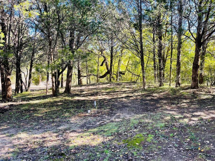 Bastrop Tiny Disc Golf Retreat Villa Exterior photo